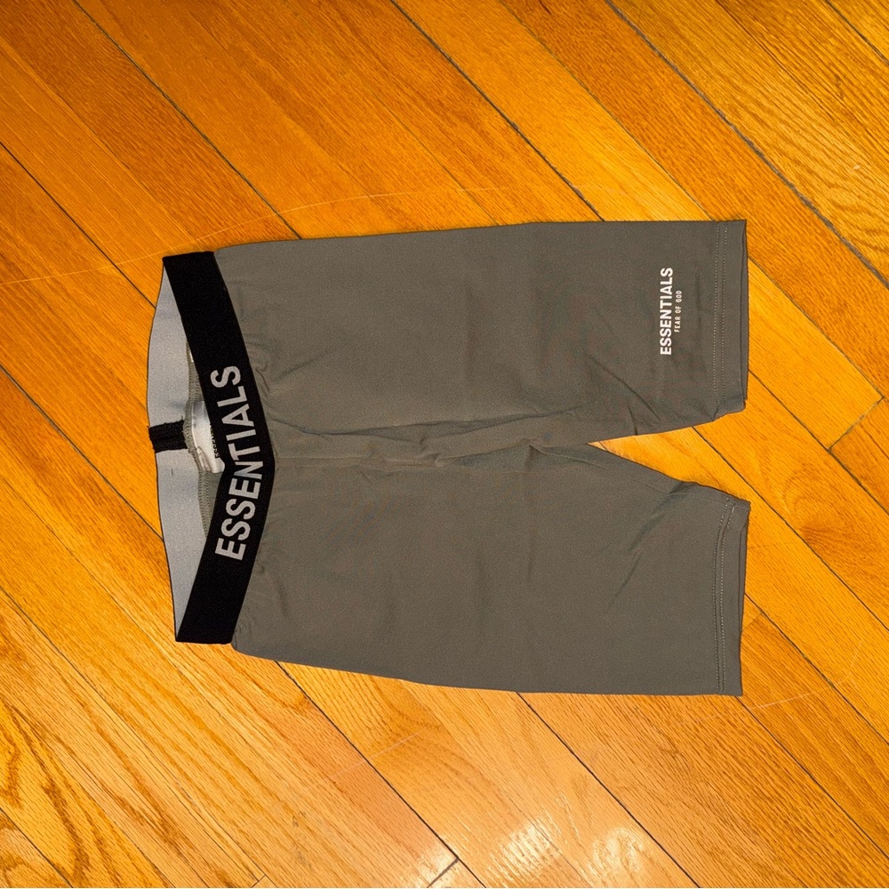 Essentials FOG biker shorts